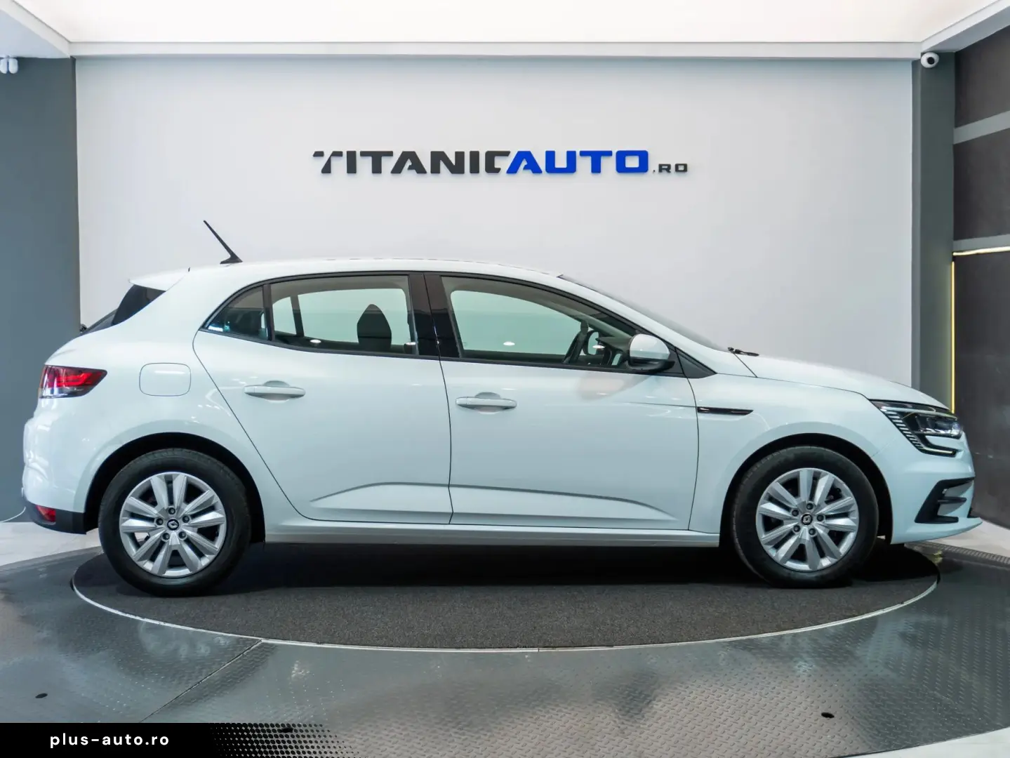 Renault Megane 4 1.0 TCE 114 CP Facelift Faruri LED Senzori