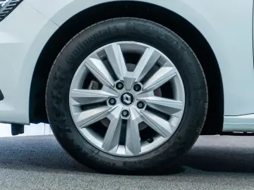 Renault Megane 4 1.0 TCE 114 CP Facelift Faruri LED Senzori