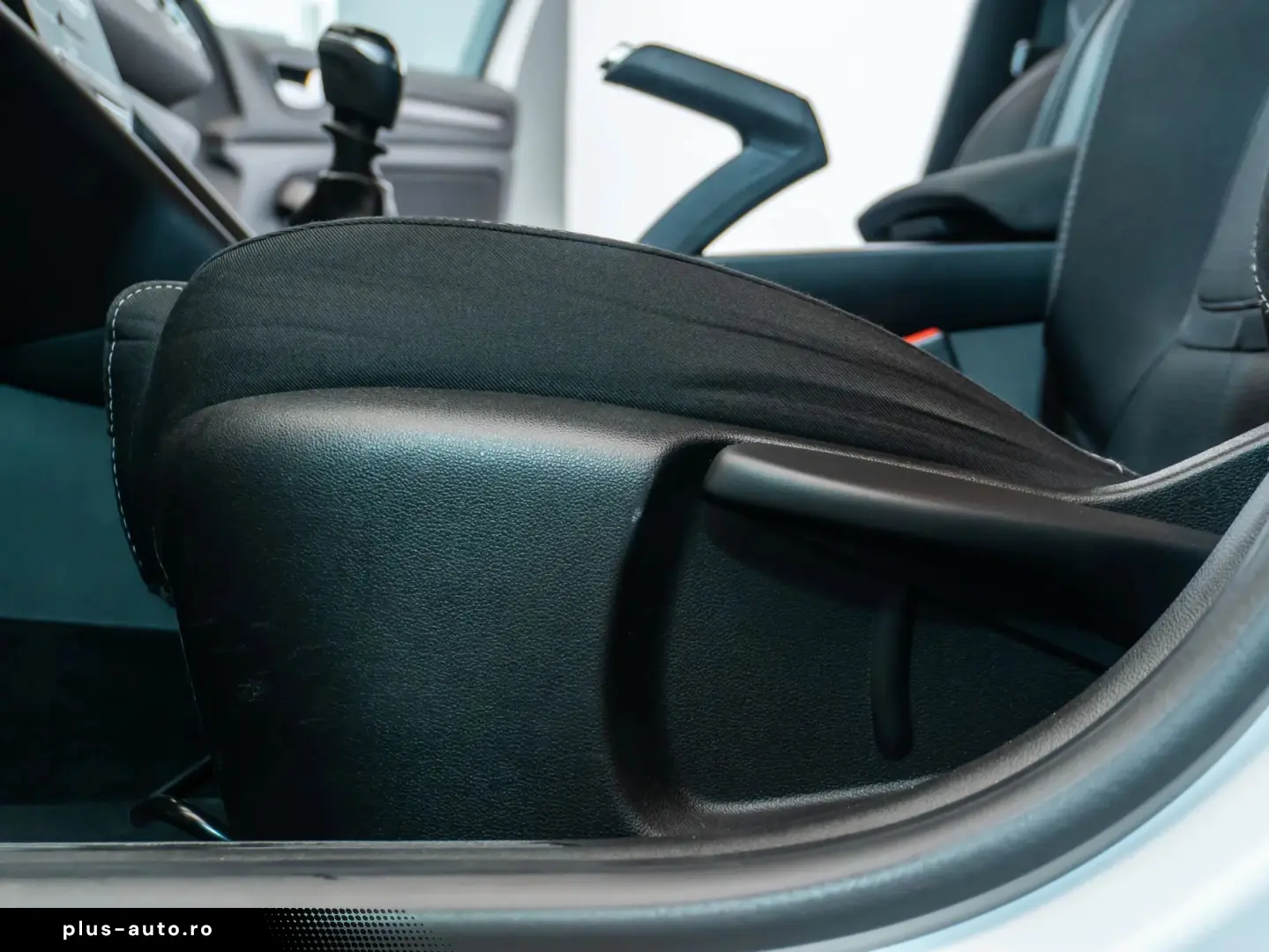 Renault Megane 4 1.0 TCE 114 CP Facelift Faruri LED Senzori