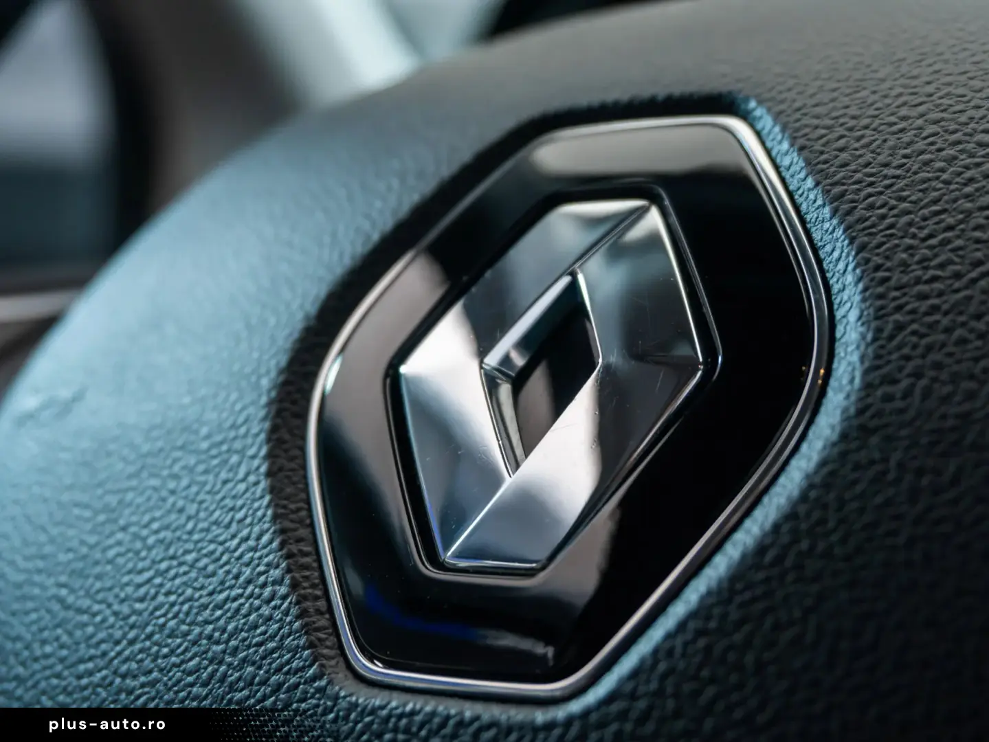 Renault Megane 4 1.0 TCE 114 CP Facelift Faruri LED Senzori