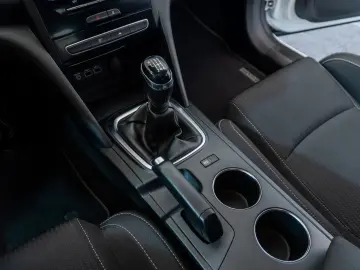 Renault Megane 4 1.0 TCE 114 CP Facelift Faruri LED Senzori