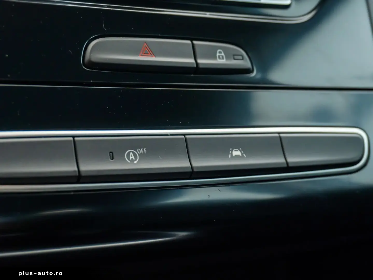 Renault Megane 4 1.0 TCE 114 CP Facelift Faruri LED Senzori