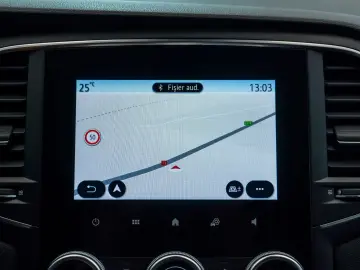 Renault Megane 4 1.0 TCE 114 CP Facelift Faruri LED Senzori