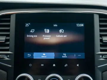 Renault Megane 4 1.0 TCE 114 CP Facelift Faruri LED Senzori