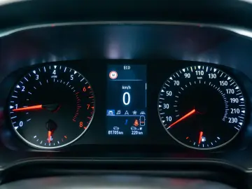 Renault Megane 4 1.0 TCE 114 CP Facelift Faruri LED Senzori