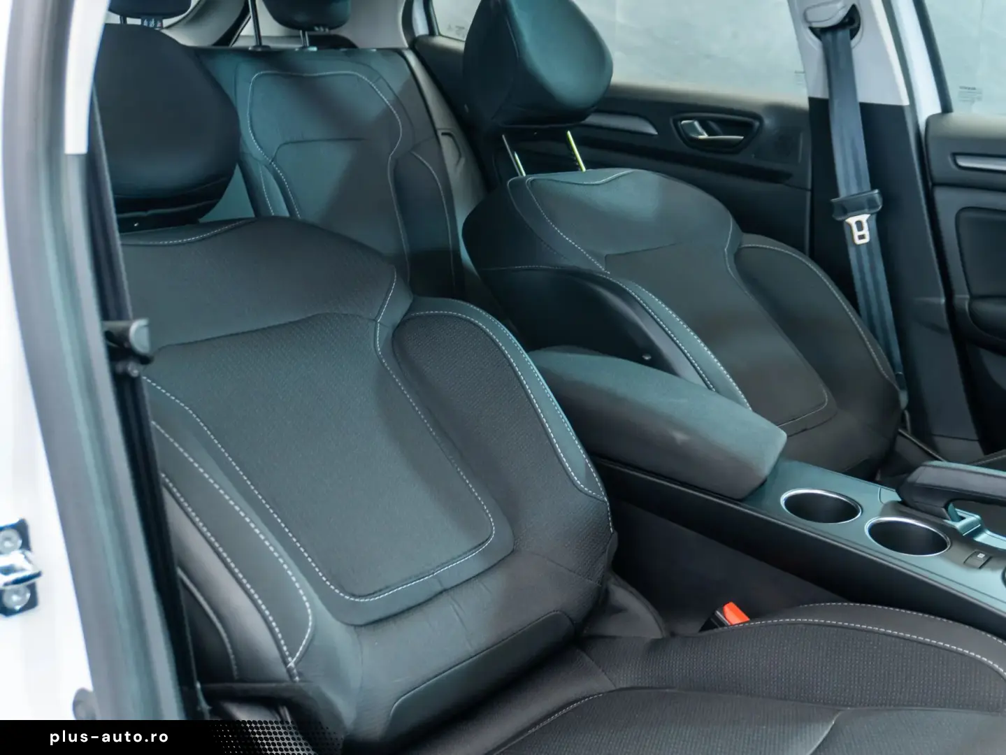 Renault Megane 4 1.0 TCE 114 CP Facelift Faruri LED Senzori