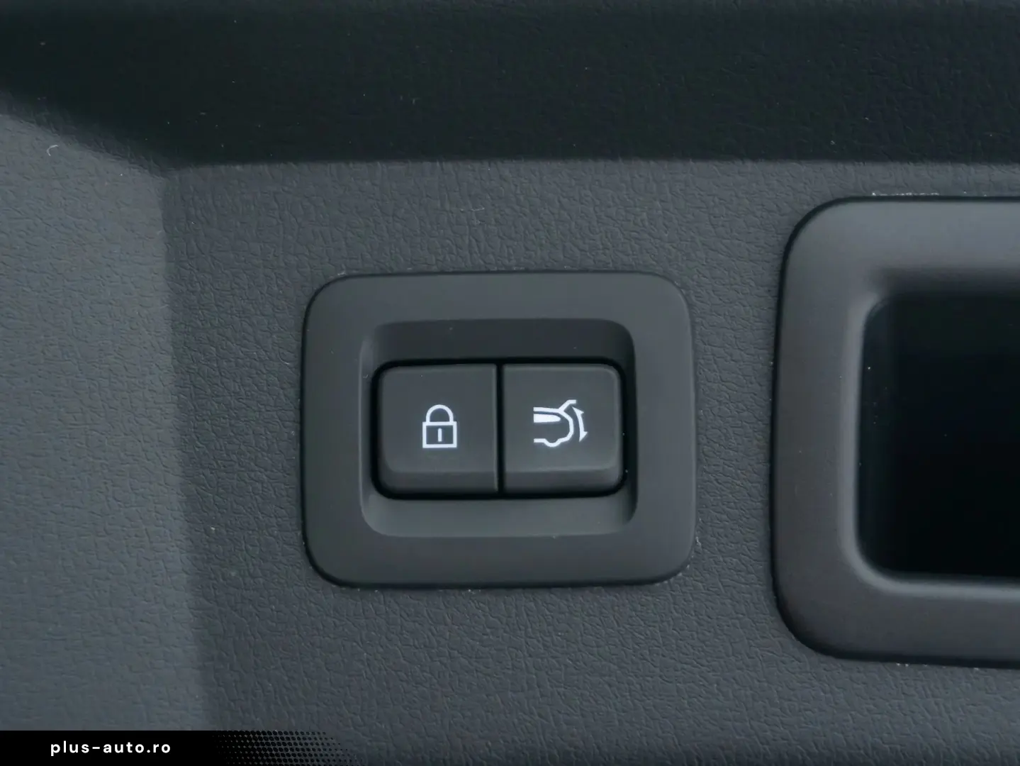 Mazda CX-60 e-Skyactiv PHEV AWD • Plug-In Hybrid • 327 CP •