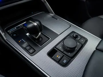 Mazda CX-60 e-Skyactiv PHEV AWD • Plug-In Hybrid • 327 CP •