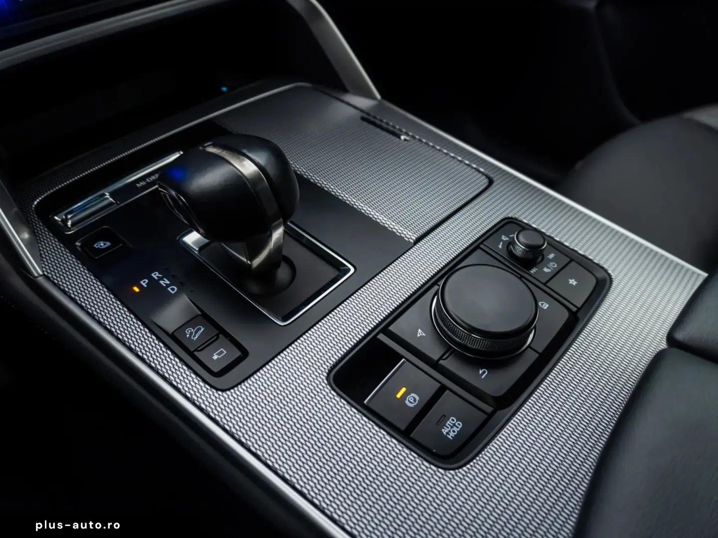 Mazda CX-60 e-Skyactiv PHEV AWD • Plug-In Hybrid • 327 CP •