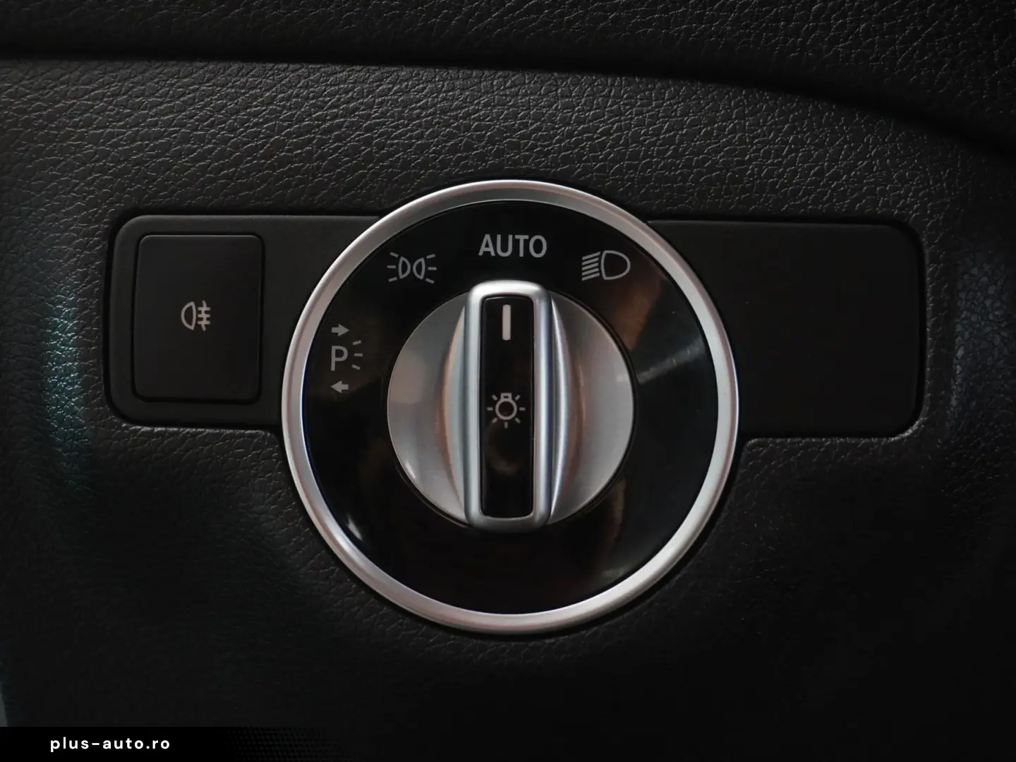 Mercedes-Benz GLA 200 Business Edition Cutie Automata TVA DE