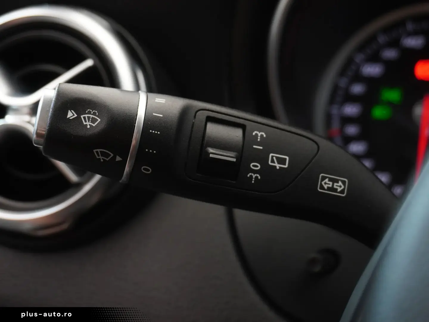 Mercedes-Benz GLA 200 Business Edition Cutie Automata TVA DE