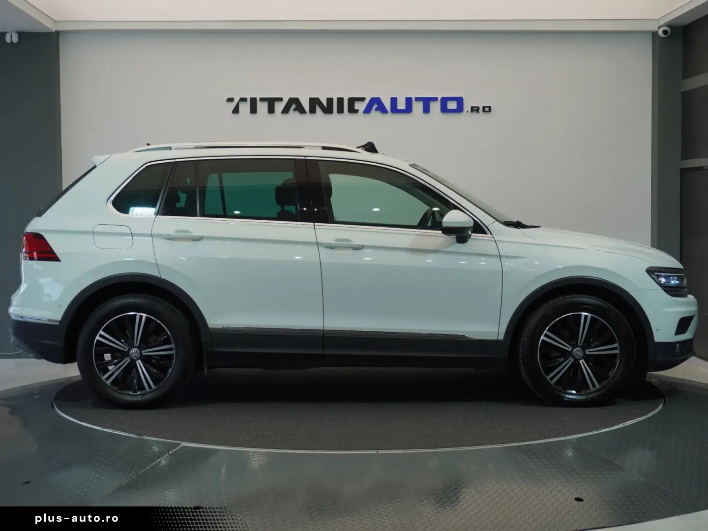 VOLKSWAGEN Tiguan 2.0 TDI 150CP Cutie DSG7 Carat TVA Deducti