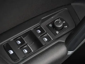 VOLKSWAGEN Tiguan 2.0 TDI 150CP Cutie DSG7 Carat TVA Deducti