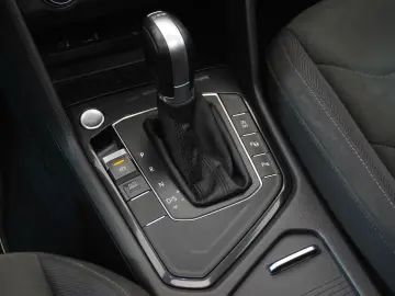 VOLKSWAGEN Tiguan 2.0 TDI 150CP Cutie DSG7 Carat TVA Deducti