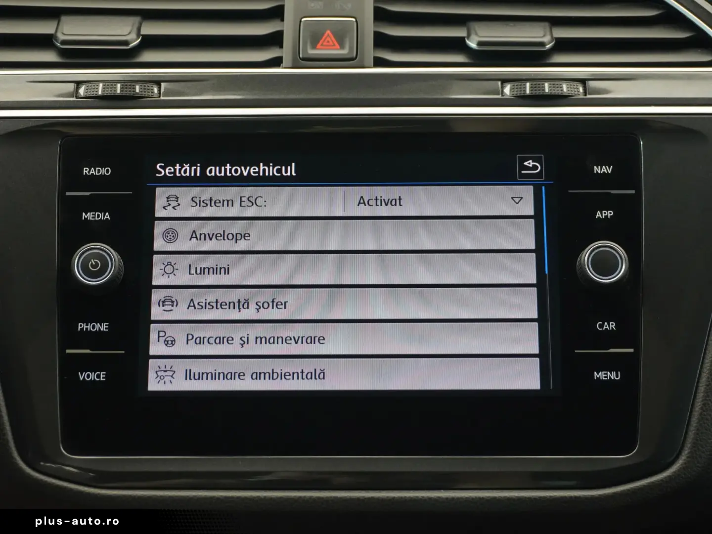 VOLKSWAGEN Tiguan 2.0 TDI 150CP Cutie DSG7 Carat TVA Deducti