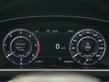 VOLKSWAGEN Tiguan 2.0 TDI 150CP Cutie DSG7 Carat TVA Deducti