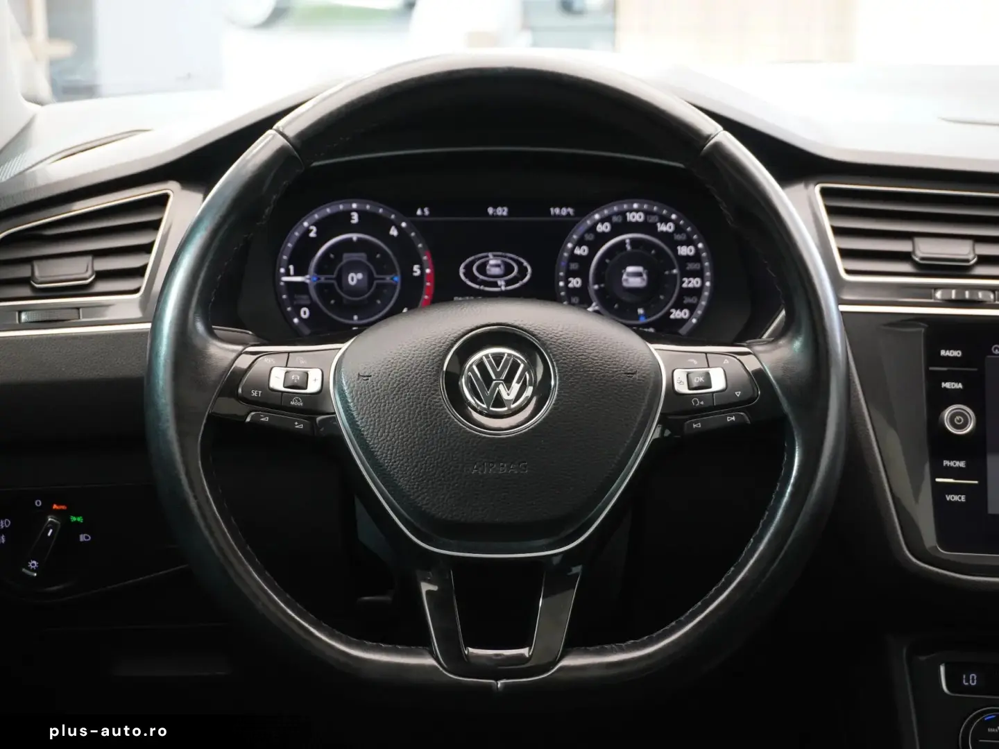 VOLKSWAGEN Tiguan 2.0 TDI 150CP Cutie DSG7 Carat TVA Deducti