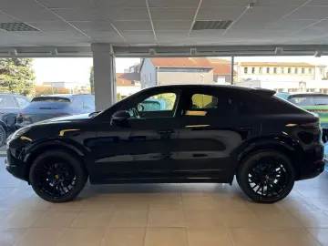 PORSCHE Cayenne Coupe Platinum Soft-Close 360 ACC R22