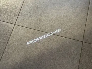 PORSCHE Cayenne Coupe Platinum Soft-Close 360 ACC R22