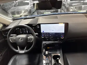 LEXUS NX 450h  E-Four Luxury-Line