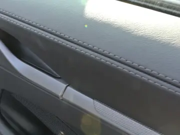 Porsche 992.2 coupe  mod 2026  schw schw abgas bose 21