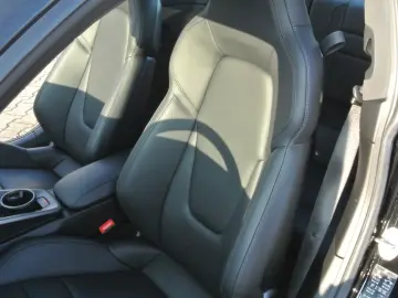 Porsche 992.2 coupe  mod 2026  schw schw abgas bose 21