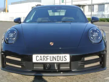 Porsche 992.2 coupe  mod 2026  schw schw abgas bose 21