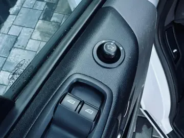 FORD TRANSIT CUSTOM   FAB 01.2019   2.0 DIESEL 131CP