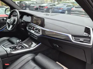 BMW X5 M50i Xdrive LASER SKYLOUNGE B&W DA-PA PRO VOL