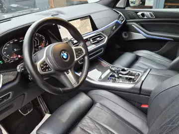 BMW X5 M50i Xdrive LASER SKYLOUNGE B&W DA-PA PRO VOL