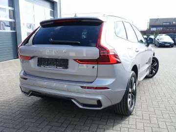 VOLVO XC60 Plus B5 AWD Dark Pano Head-UP 360  H&K BLIS