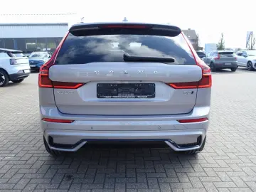 VOLVO XC60 Plus B5 AWD Dark Pano Head-UP 360  H&K BLIS