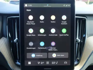 VOLVO XC60 Plus B5 AWD Dark Pano Head-UP 360  H&K BLIS