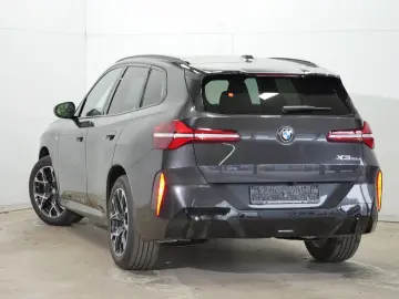 BMW X3 20 d xDrive M-Sport PANO STHZG MEMO AHK