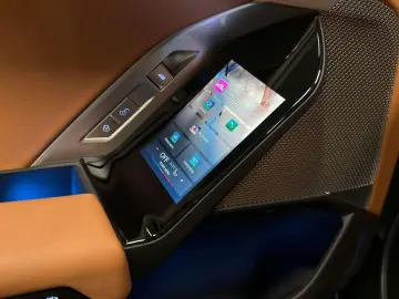 BMW i7 101.7 kWh eDrive50  M-pakket  ACC  DAB  Parka