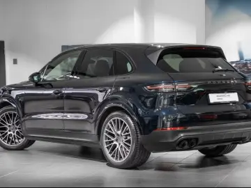 Porsche Cayenne Platinum Edition Luftfederung BOSE