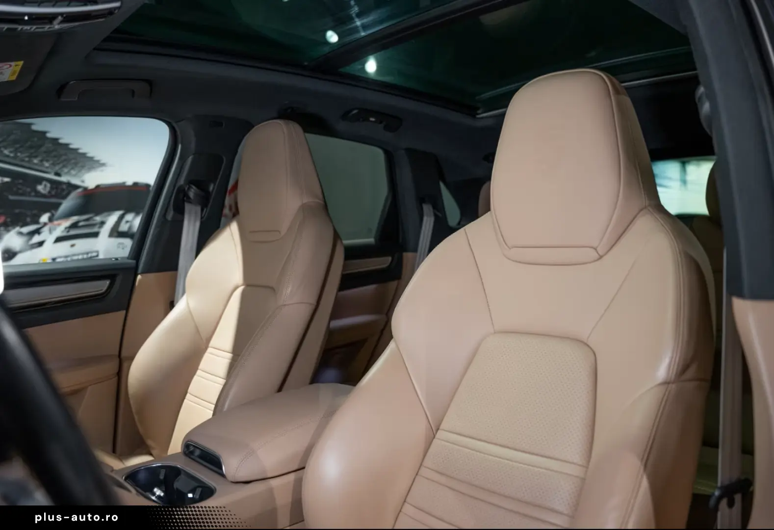 Porsche Cayenne Platinum Edition Luftfederung BOSE