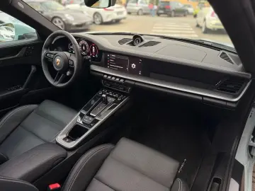 Porsche 992 911 Carrera PDLS  XPELL CHRONO ACC GLASDACH