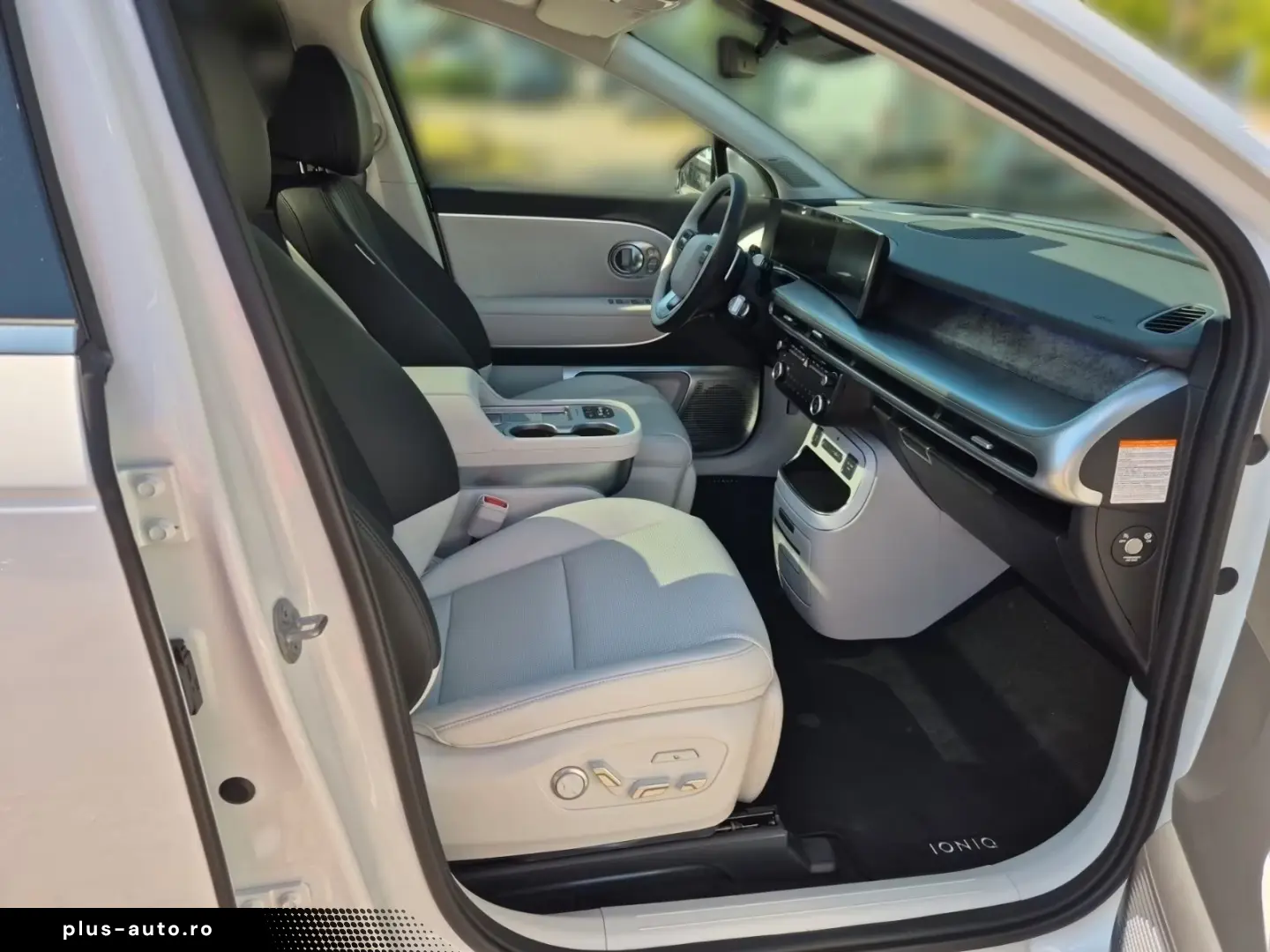 Hyundai IONIQ 9 UNIQ