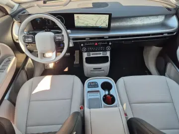 Hyundai IONIQ 9 UNIQ