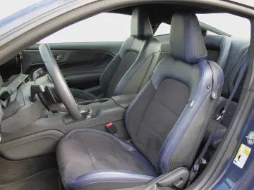 FORD Mustang 5.0 V8 Dark Horse Magne Ride Kamera 1.Hd