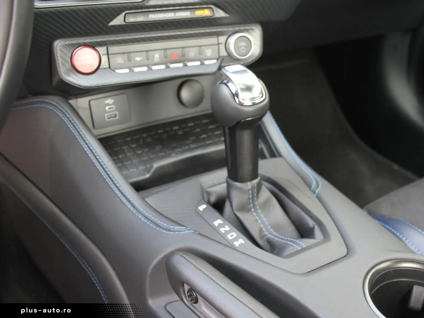 FORD Mustang 5.0 V8 Dark Horse Magne Ride Kamera 1.Hd