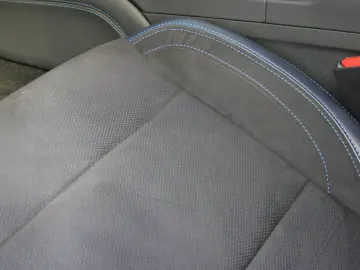 FORD Mustang 5.0 V8 Dark Horse Magne Ride Kamera 1.Hd