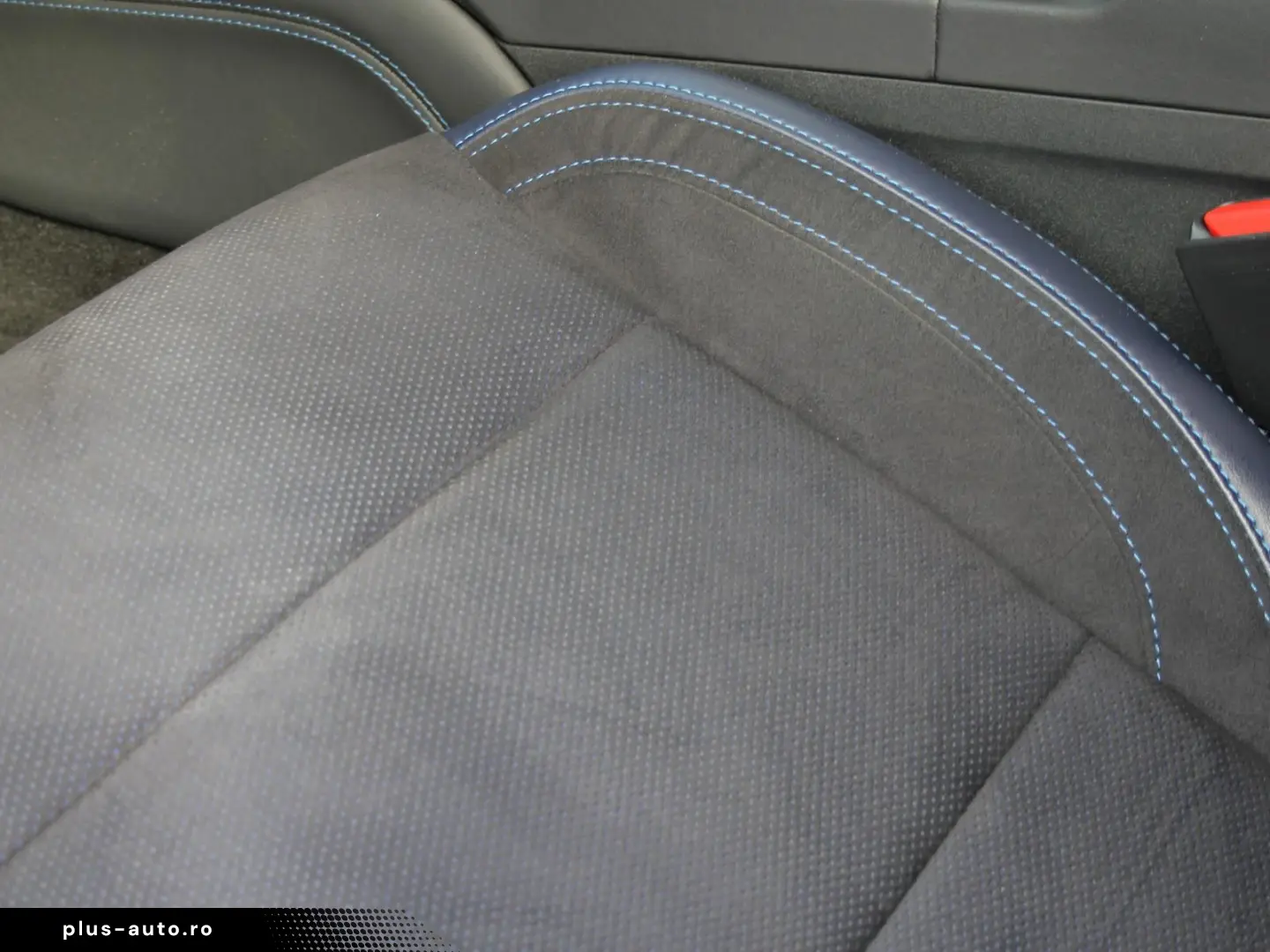 FORD Mustang 5.0 V8 Dark Horse Magne Ride Kamera 1.Hd