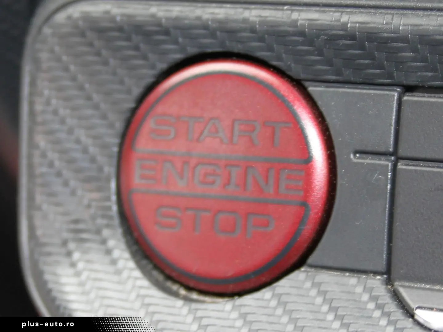 FORD Mustang 5.0 V8 Dark Horse Magne Ride Kamera 1.Hd