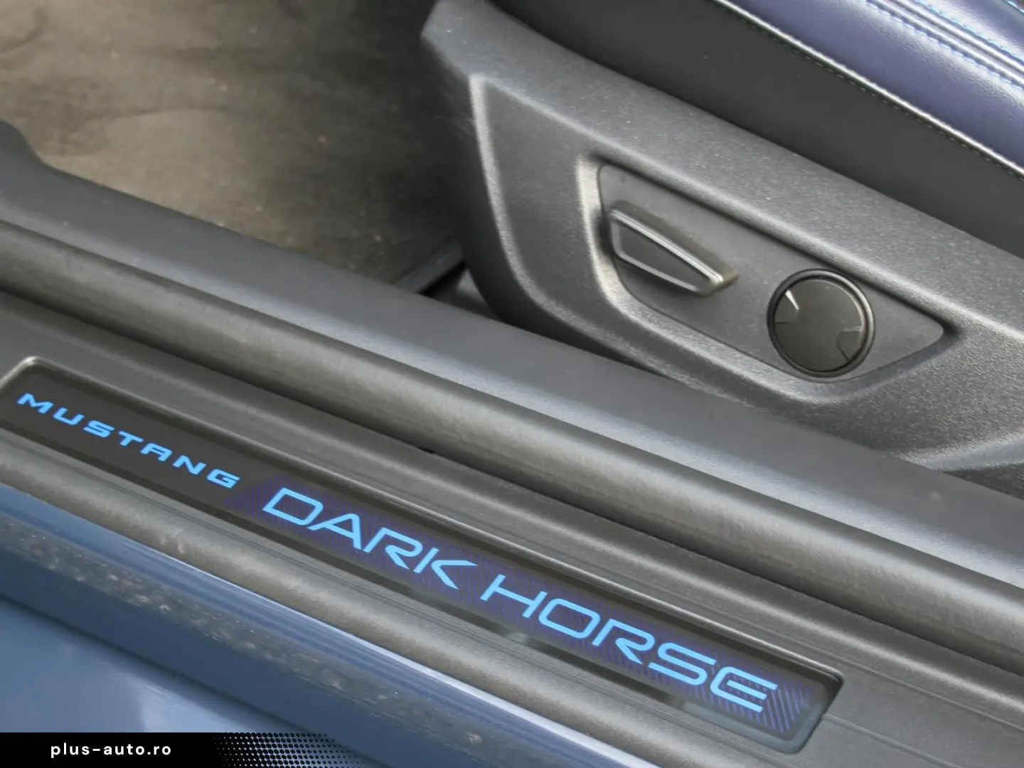 FORD Mustang 5.0 V8 Dark Horse Magne Ride Kamera 1.Hd