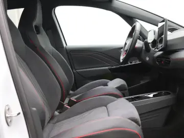 VW ID.3 GTX   Matrix  Navi  ParkAssi   AR-HuD  WP