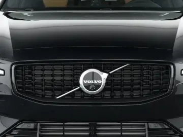 VOLVO V60 T6 Ultra Dark Recharge Plug-In Hybrid AWD