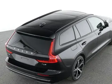 VOLVO V60 T6 Ultra Dark Recharge Plug-In Hybrid AWD