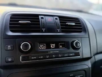 Skoda Fabia 1.2i Combi Family Clima PDC 165662 km euro5